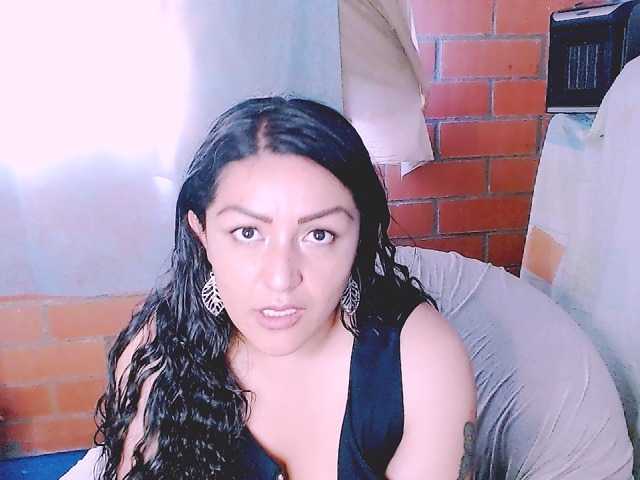 Фотографії Pepiitaa-Pexx you want to talk to me #mature #hairy#latina #squirt#smalltits#deepthroat#chubby#bigpussylips#curvy