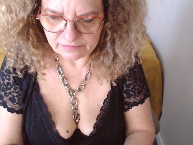 Фотографії maggiemilff68 #mistress #mommy #roleplay #squirt #cei #joi #sph - PM 40 tok - every flash 50 tok - masturbate and multisquirt 450- one tip
