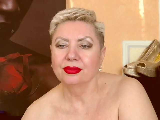 Фотографії PoshLadyx Gorgeous naked body 50 blow job 30 play with legs 30 caress the breast 30 caress the pussy 30 caress the ass 30 orgasm 100 anal 100 watch the camera and tease you 50!